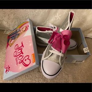 Girl shoes jojoba